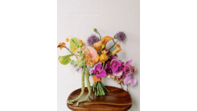 Image of a Asymmetrical Bridal Bouquet