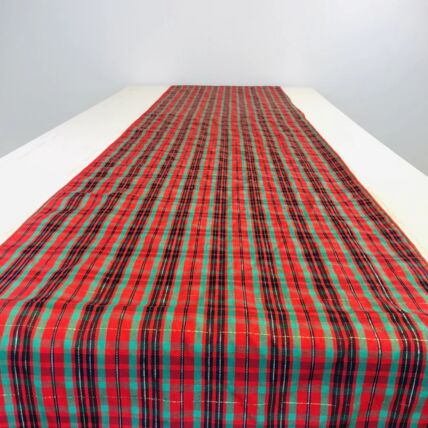 Christmas Plaid null table runner rental