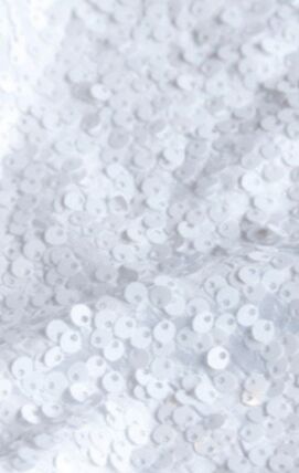 Raindrop White table runner rental