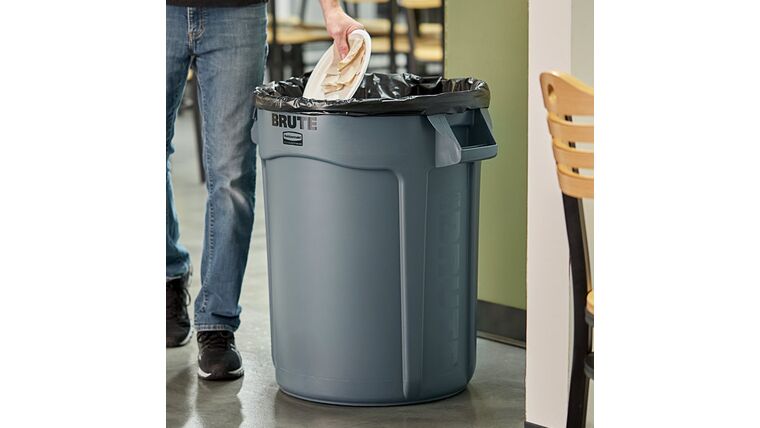 Garbage Bin - 32 Gallons rental from NCW Event Rentals, available in Wenatchee, Cle Elum, Chelan and Leavenworth Washington