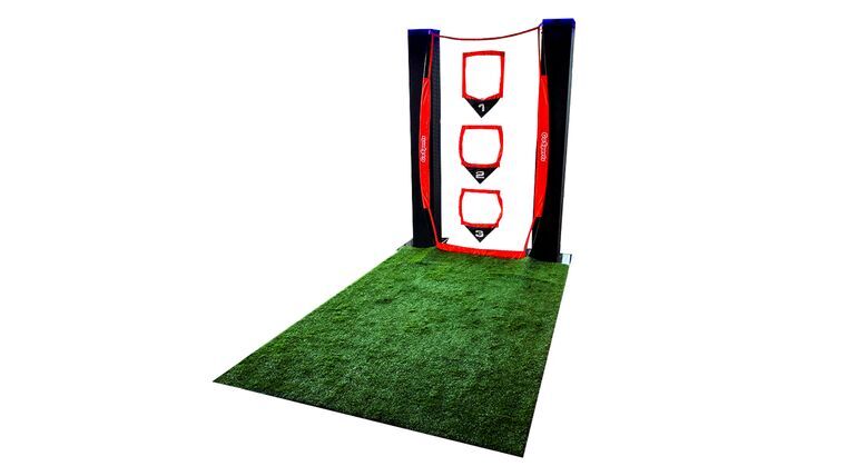 Football Pass Game