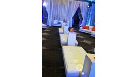 Image of a White Leather Chaise Lounge