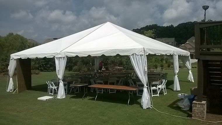 30X30 Frame Tent, Staked. : goodshuffle.com