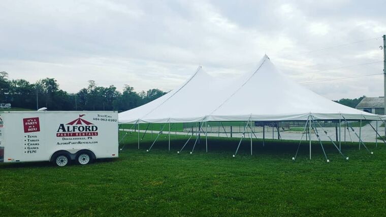 40'x100' Pole Tent : goodshuffle.com