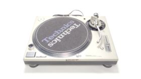 Image of a Technic SL-1200MK5