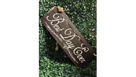 Image of a "Best Day Ever" Wood Sign