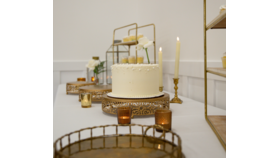 Image of a Gold Dessert Set